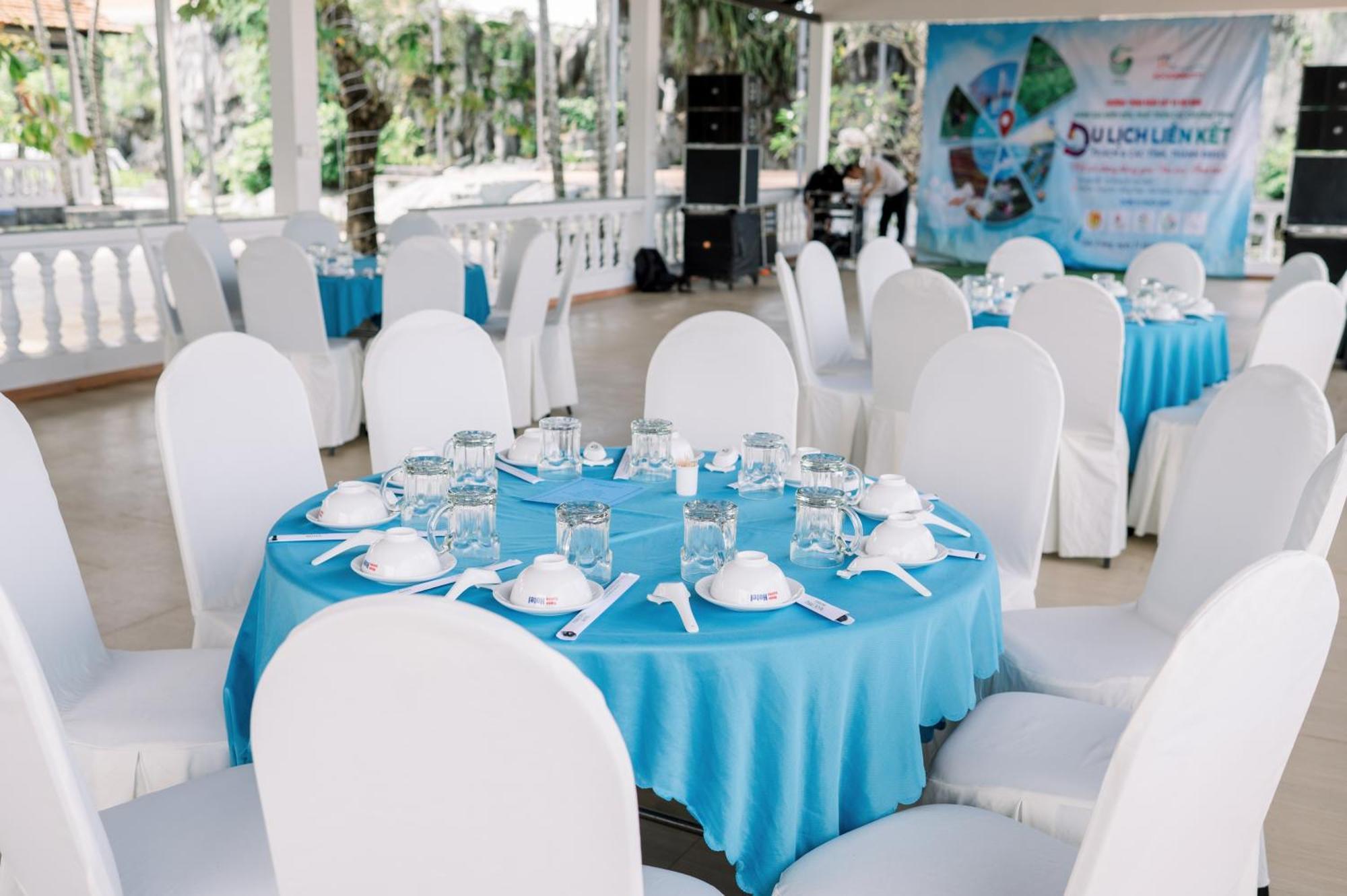 Ngoc Thu Hotel Soc Trang Buitenkant foto