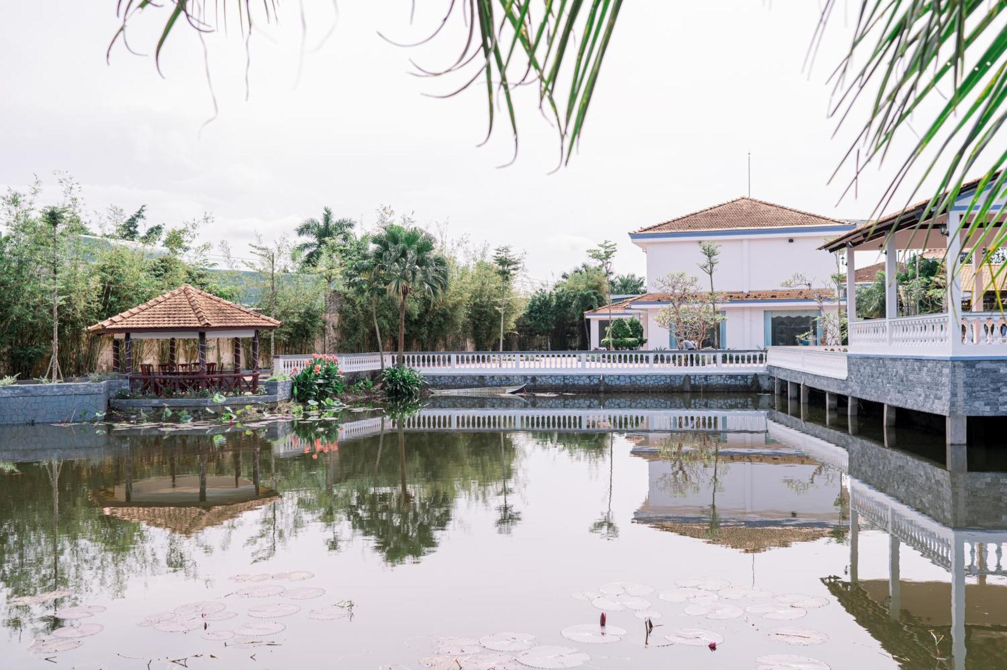 Ngoc Thu Hotel Soc Trang Buitenkant foto
